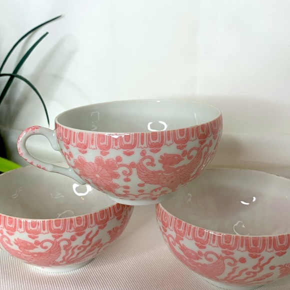Set of 5 rare Vintage occupied Japan Pheonix bird pink & white porcelain teacups - Picture 2 of 8
